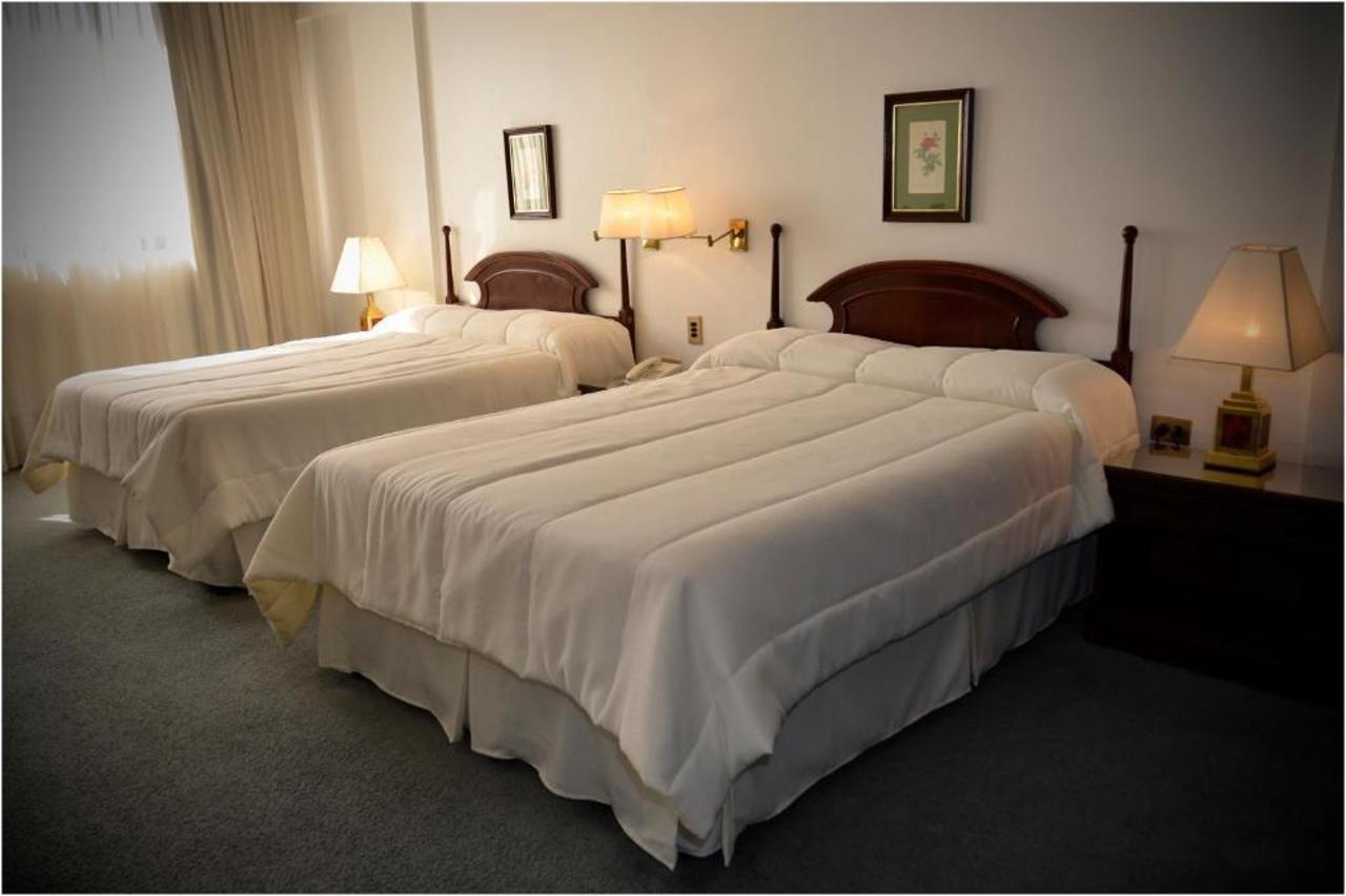 Excelsior Inn Asuncion Buitenkant foto