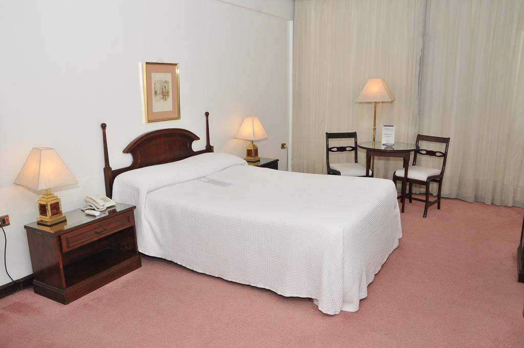 Excelsior Inn Asuncion Buitenkant foto