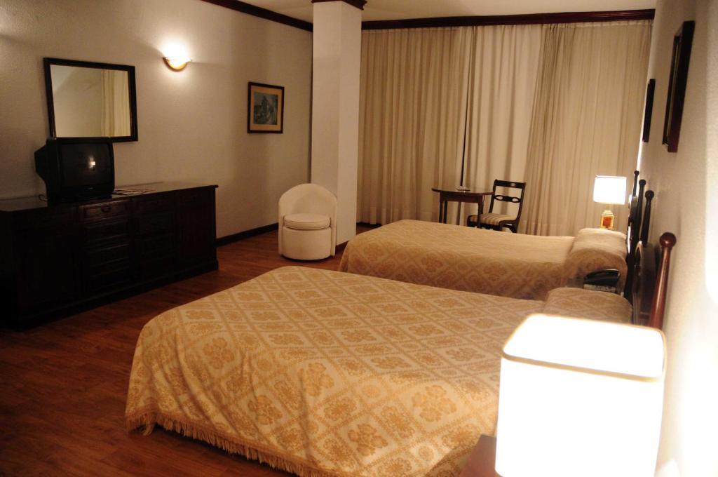 Excelsior Inn Asuncion Buitenkant foto